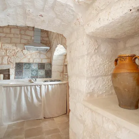 Trullo Elisa *